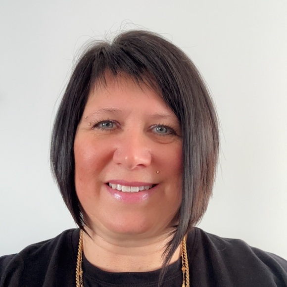 Meet your Posher, Tarra - Picture 1 of 1